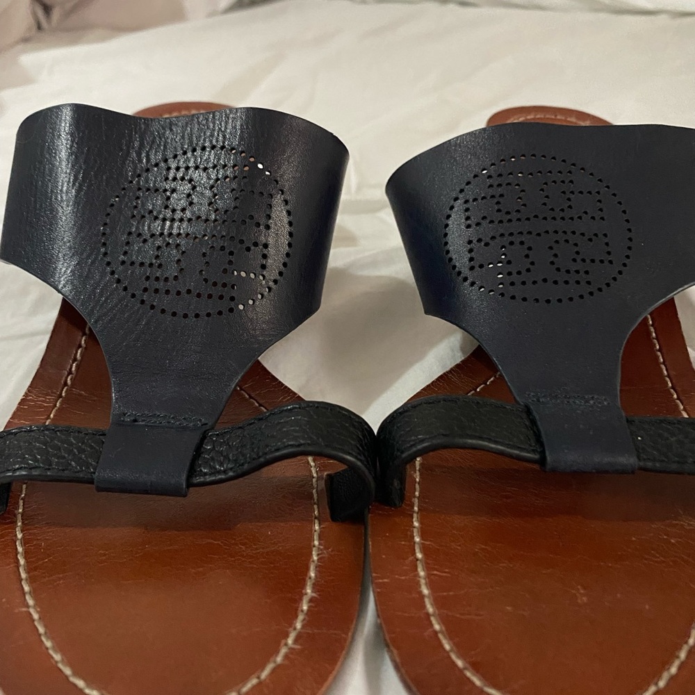Tory Burch Size 8 wedge sandals